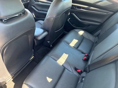Used 2024 MAZDA MAZDA3 s FWD image 10