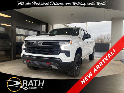 Used 2023 Chevrolet Silverado 1500 LT Trail Boss w/ Convenience Package II image 1