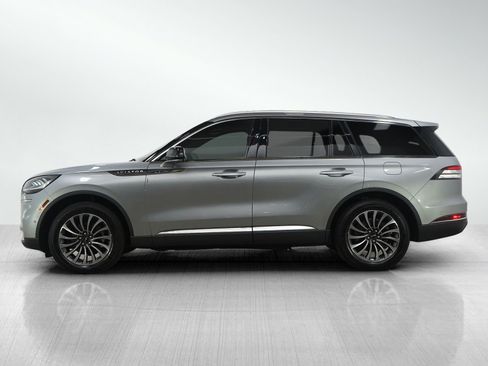 Used 2021 Lincoln Aviator Reserve w/ Equipment Group 201A image 2