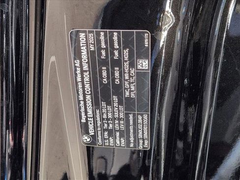 Used 2025 BMW X3 xDrive30i w/ Premium Package image 28