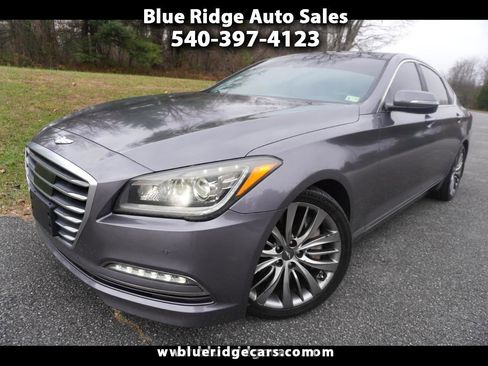Used 2015 Hyundai Genesis 5.0 image 1