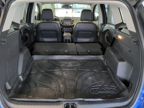 Used 2017 Ford Escape Titanium AWD/4WD image 31