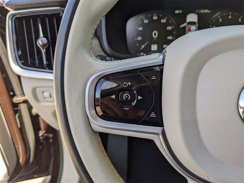 Used 2018 Volvo V90 T5 Cross Country w/ Convenience Package image 29