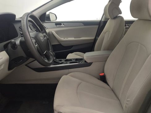 Used 2016 Hyundai Sonata SE FWD image 17