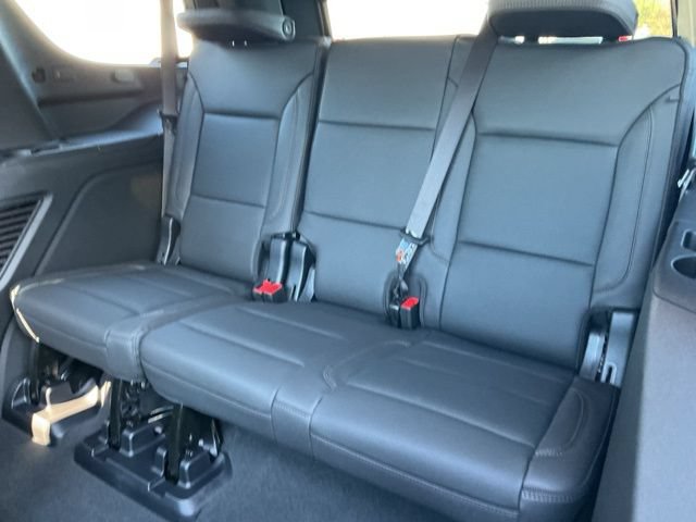 New 2025 Chevrolet Tahoe High Country AWD/4WD image 15