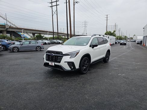 Certified 2024 Subaru Ascent Onyx Edition image 3