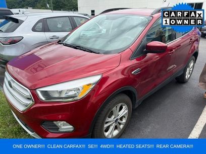 Used 2018 Ford Escape SE w/ SE Sync 3 Package