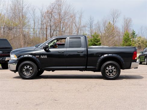 Used 2017 RAM 1500 ST w/ SXT Appearance Group AWD/4WD image 8