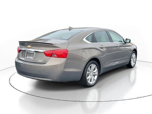 Used 2018 Chevrolet Impala LT w/ Sunroof and Spoiler Package image 4