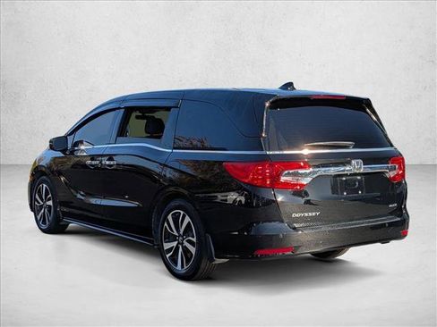 Used 2018 Honda Odyssey Elite image 7