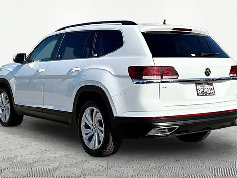 Used 2023 Volkswagen Atlas SE w/ Panoramic Sunroof Package FWD image 4