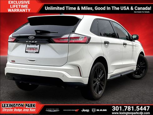 Used 2022 Ford Edge ST-Line AWD/4WD image 5