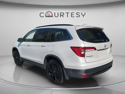Certified 2022 Honda Pilot Special Edition image 5