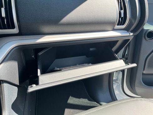 New 2026 Ford Expedition Active RWD image 19