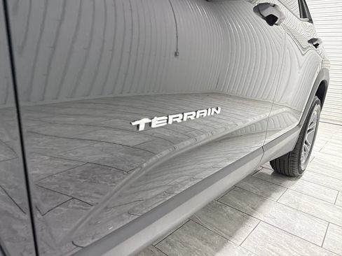 New 2027 GMC Terrain Elevation w/ LPO, Floor Liner Package FWD image 33