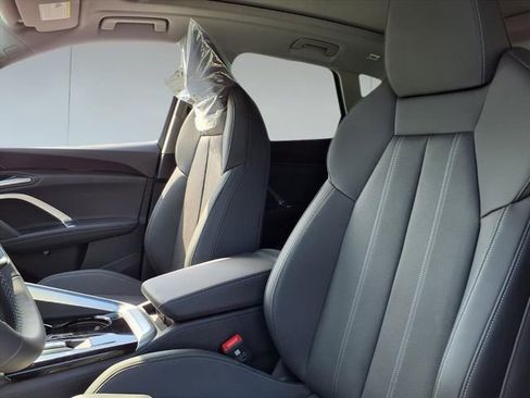 New 2025 Audi Q5 Premium Plus image 8