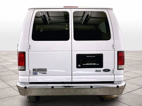 Used 2014 Ford E-350 and Econoline 350 XLT RWD image 5