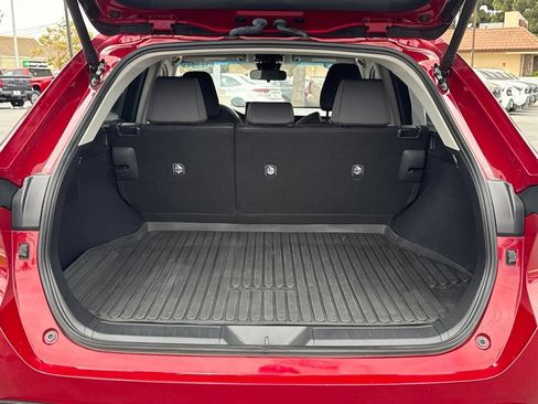 Certified 2024 Toyota Venza LE AWD/4WD image 16