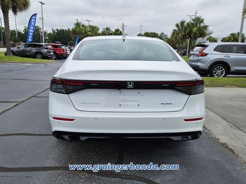 New 2025 Honda Accord EX-L image 4