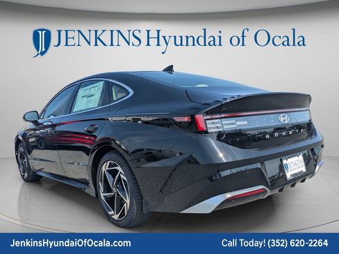 New 2026 Hyundai Sonata SEL FWD image 7