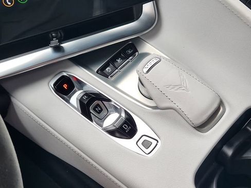 Used 2021 Chevrolet Corvette Stingray Preferred Conv w/ Z51 Performance Package RWD image 25