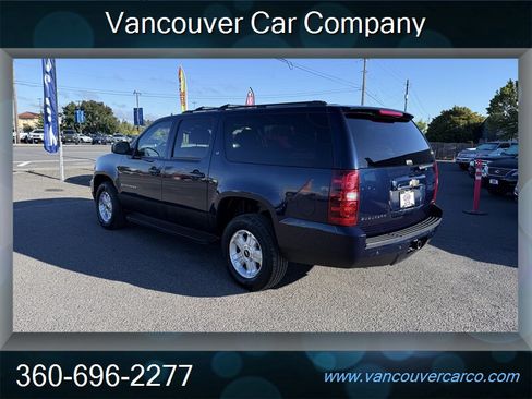Used 2009 Chevrolet Suburban LT AWD/4WD image 4