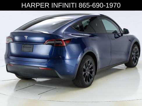 Used 2023 Tesla Model Y Long Range AWD/4WD image 10