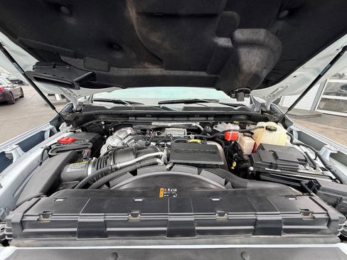 Used 2023 GMC Sierra 3500 Denali image 40