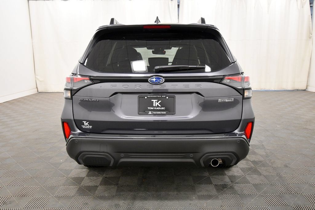 Used 2025 Subaru Forester Limited AWD/4WD image 6