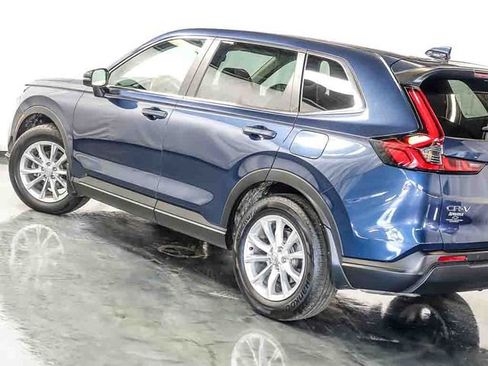 Used 2025 Honda CR-V EX-L image 11