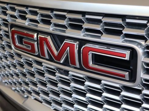 Used 2021 GMC Yukon Denali w/ Denali Premium Package AWD/4WD image 53
