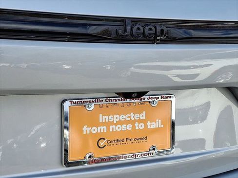 Certified 2022 Jeep Grand Cherokee Altitude image 16