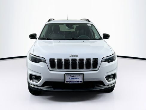 Used 2022 Jeep Cherokee Latitude Lux AWD/4WD image 2