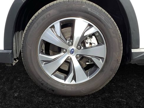 Certified 2024 Subaru Ascent Premium w/ Convenience Package image 26