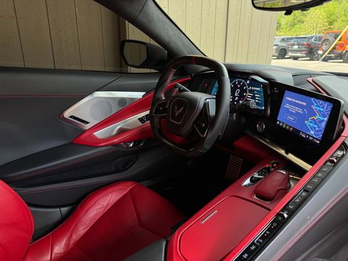 Used 2023 Chevrolet Corvette Stingray Premium Cpe w/ Z51 Performance Package image 24