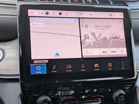 New 2025 Jeep Grand Cherokee L Limited w/ Luxury Tech Group II image 18