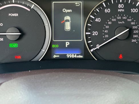 Used 2016 Lexus RX 450h AWD image 21