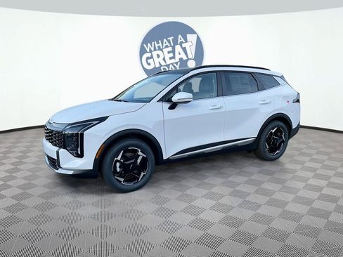 New 2026 Kia Sportage EX image 1