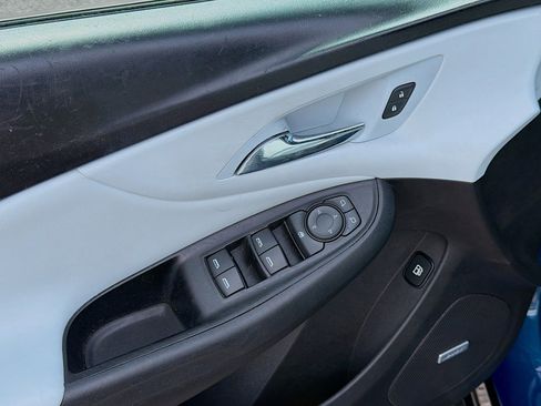 Used 2019 Chevrolet Volt Premier w/ Driver Confidence II Package FWD image 20