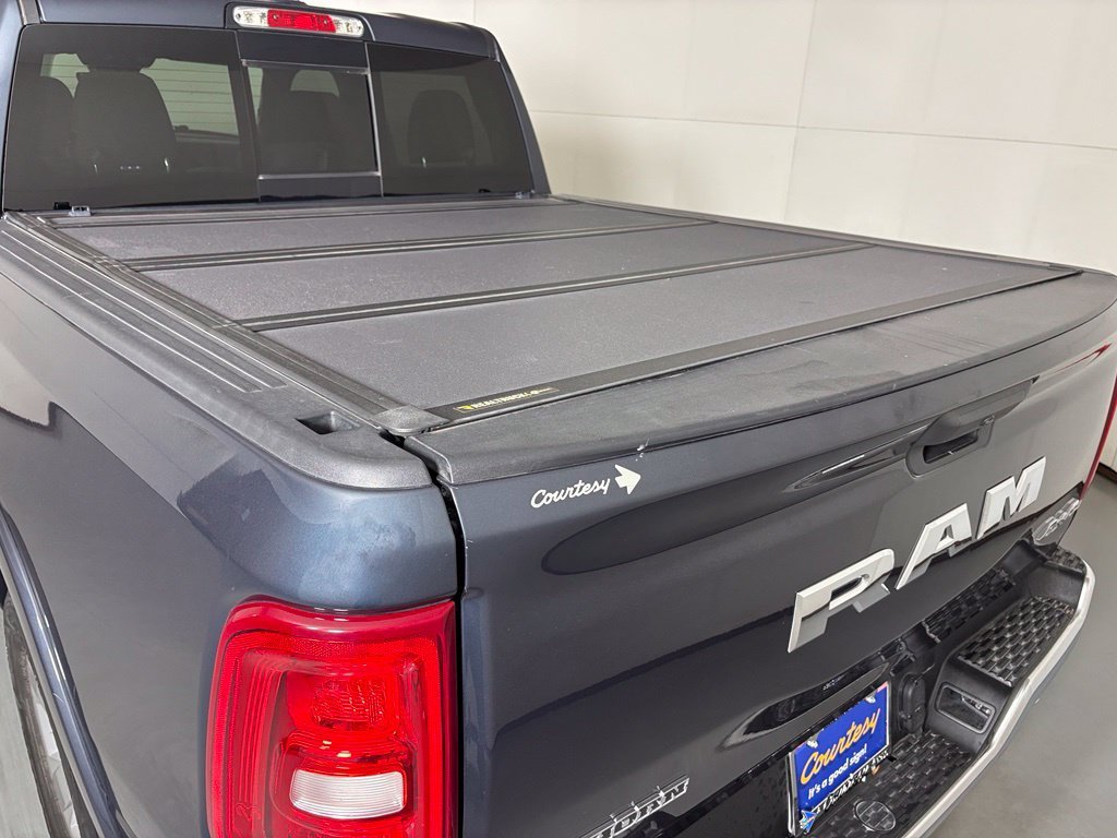 Used 2025 RAM 1500 Big Horn AWD/4WD image 38