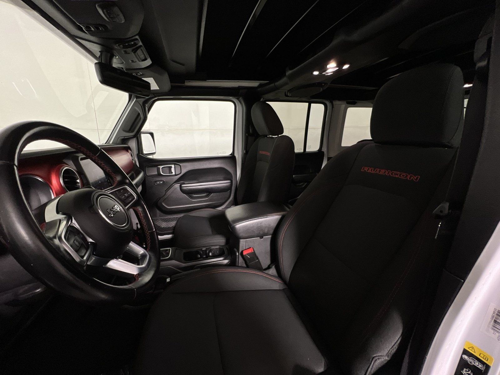 Used 2021 Jeep Wrangler Unlimited Rubicon AWD/4WD image 13
