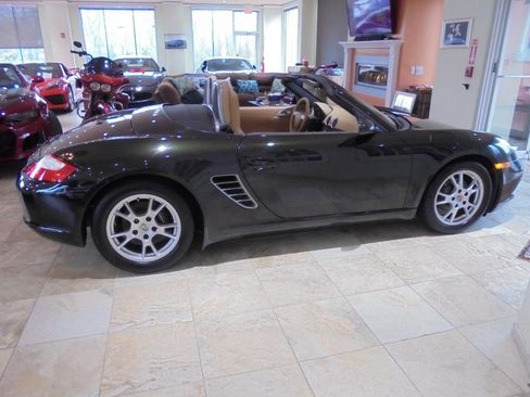 Used 2006 Porsche Boxster RWD image 5