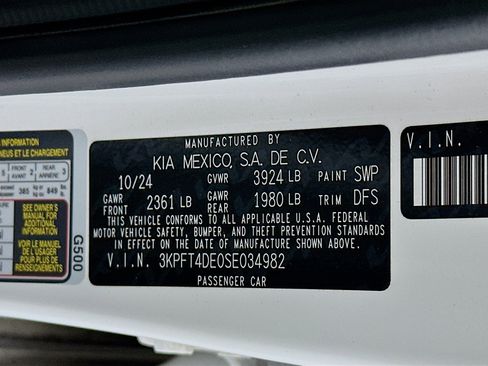 Used 2025 Kia K4 LXS image 12