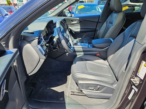 Used 2019 Audi Q8 Premium Plus AWD/4WD image 16