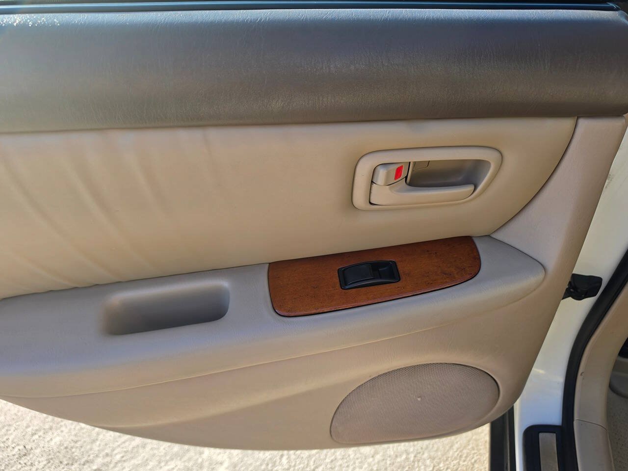 Used 2000 Lexus ES 330 FWD image 20