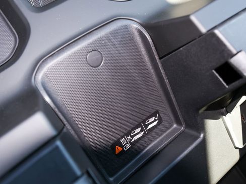 New 2026 GMC Sierra 1500 Elevation image 19