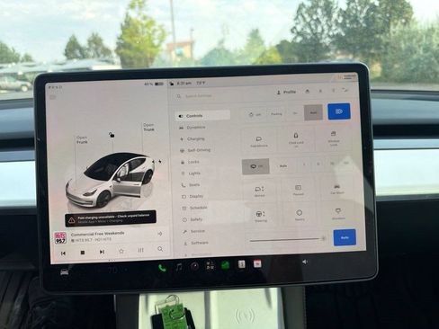 Used 2023 Tesla Model 3 Standard Range RWD image 13