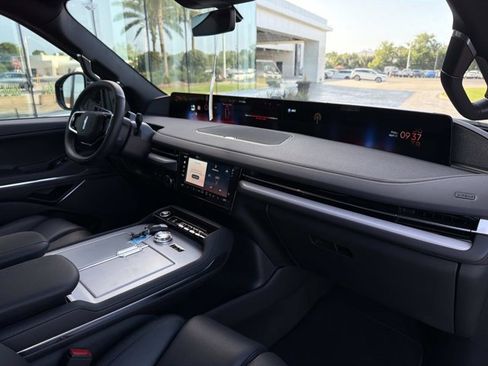 New 2026 Lincoln Navigator L Reserve image 19