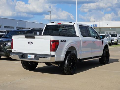 Used 2025 Ford F150 XLT w/ Equipment Group 301A Standard AWD/4WD image 9