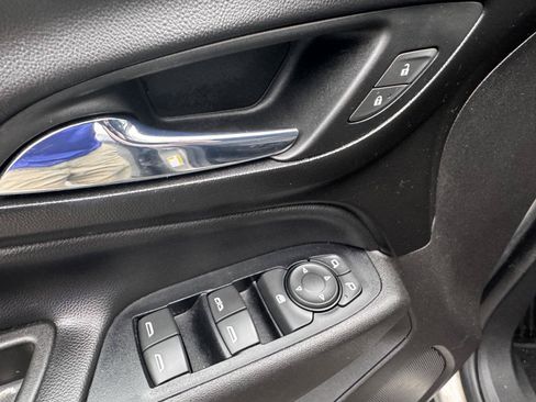 Certified 2019 Chevrolet Equinox LT AWD/4WD image 20